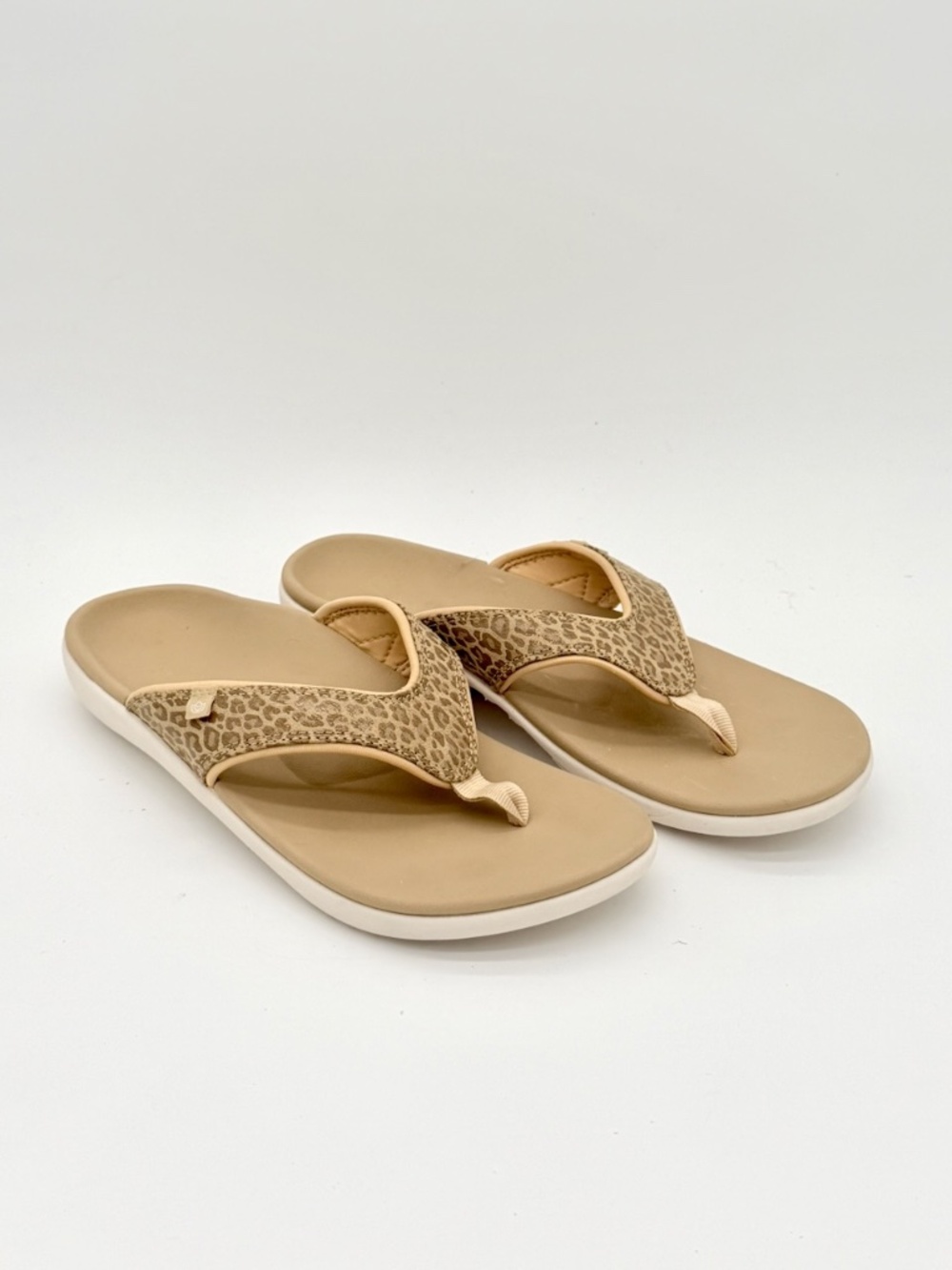 Spenco Yumi Cheetah Print Sandals 11 Womens Tan Leopard Orthotic Arch Flip Flops